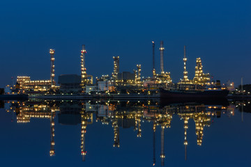 Oil refinery factory