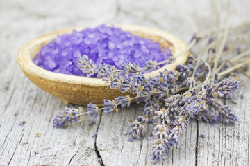 bath salt for aromatherapy and dried lavender