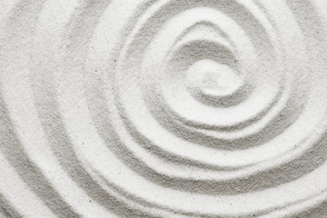 Spirale dans le sable