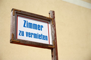 Zimmer zu vermieten