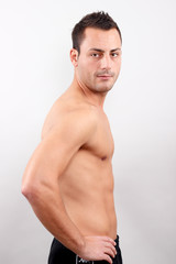 Fototapeta premium seitliche Ansicht des Models