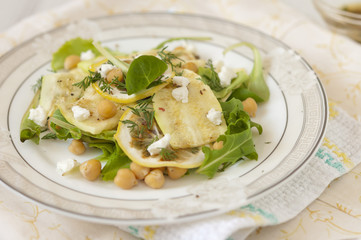 salad with chickpeas and zucchini