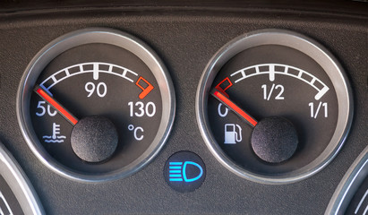 Temperature probe, fuel gauge, indicator of far light