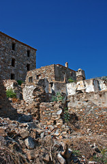 Fototapeta na wymiar Stary opuszczony Grecki / Turecki wieś Doganbey, Turcja