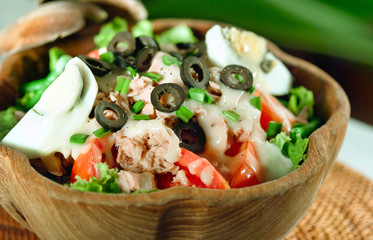 Mediterranean tuna fish salad