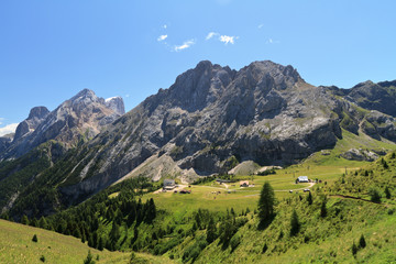 Naklejka na ściany i meble Dolomiti - Colac mount and Ciampac, Canazei