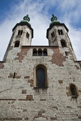 Fototapeta na wymiar Romański kościół, Kraków Polska