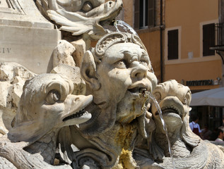 Fototapeta na wymiar Obelisk Fontana, Panteon - Rzym II