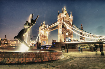 Scenic night view of Tower Bridge in all its magnificence - Lond