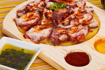 Octopus slices
