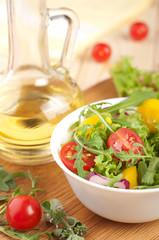 Fresh salad with tomatoes pepper and onions