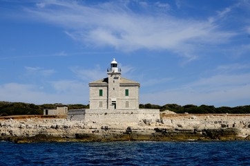 Fototapeta na wymiar Stone Lighthouse (Brijuni)