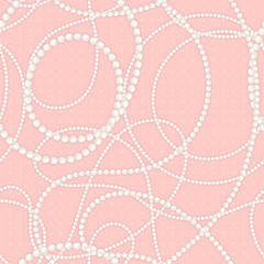 Seamless pattern with pearl necklaces