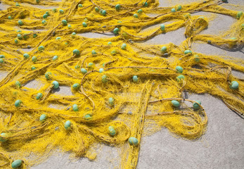 yellow fishing net