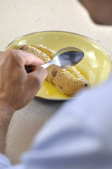 Eating sweet potatoe