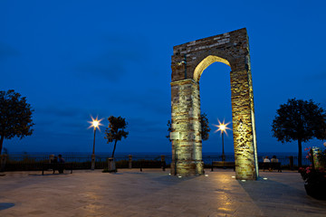 Numana, Arco di Torre