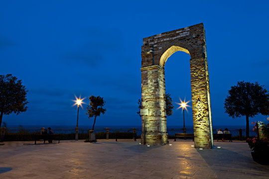 Numana, Arco di Torre