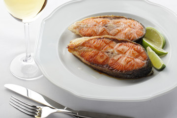 Roasted salmon steaks