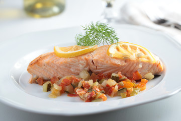 Baked salmon with vegetables