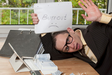 Überforderung auf dem Arbeitsplatz, Burnout.