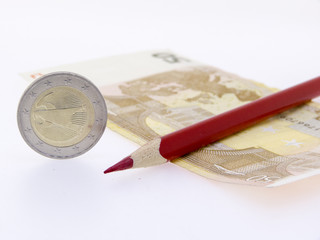 Rotstift mit Geldschein und Münze - Euro