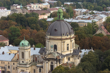 Fototapeta na wymiar Historyczne centrum Lwowa