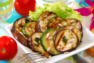 salad with grilled aubergine and zucchini