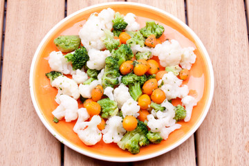 steamed vegetables,broccoli,carrot and cauliflower