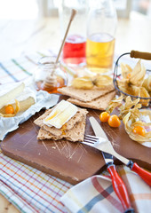 Crisp bread with cheese and honey