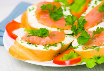 Sandwich with smoked salmon