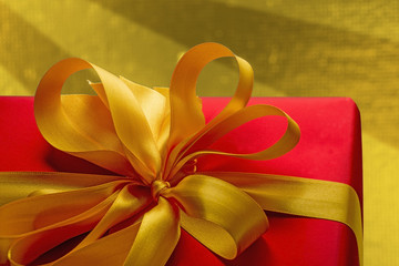 Red present