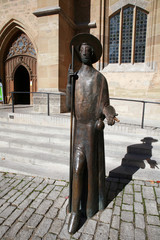 Jakobsstatue vor der Stadtkirche St. Jakob