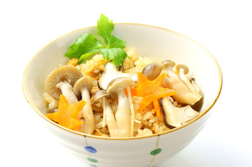 きのこご飯