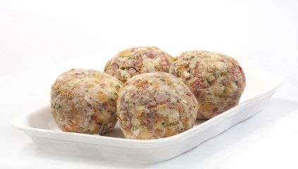 KNÖDEL © Herby Meseritsch