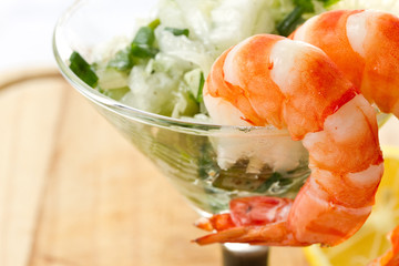 salad with greens and prawns