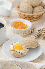 breakfast with muffin, cheese and jam