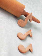 Oatmeal cookies shaped as notes