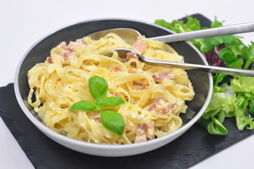 Tagliatelles à la carbonara