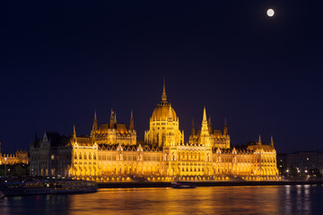 Fototapeta premium Hungarian Parliament Building
