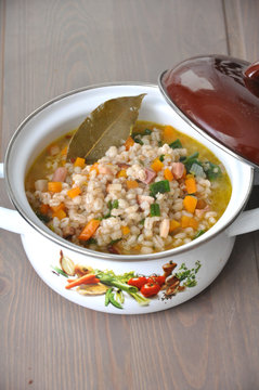 Graupensuppe