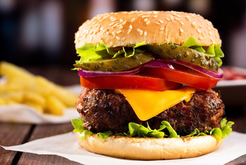 hamburger with fries