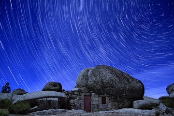 Fototapeta premium StarTrail, Serra da Estrela