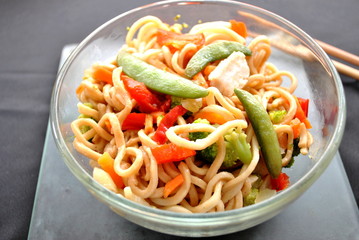 Lo Mein with Chicken and Vegetables