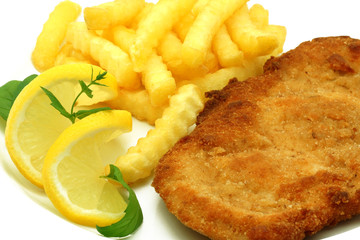 Frytki z kotletem © CUKMEN