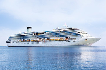 cruise ship