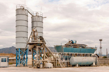 Support activities for the construction of a highway