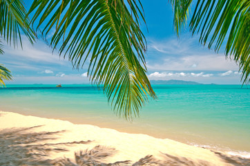 Tropischer Strand auf Thailand
