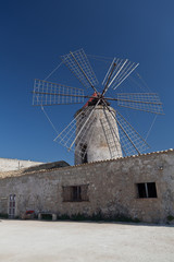 mulino a vento