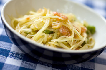 Thai papaya salad