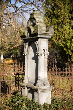 Fototapeta Old evangelical graveyard